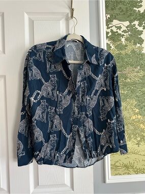 Tu Navy Leopard Print Button Up 🐆 Midnight Indigo Animal Motif Small ✨
